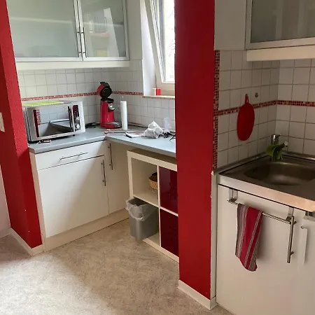 Zwei Mit Balkon Und Stellplatz Voll Möbliert * Trier